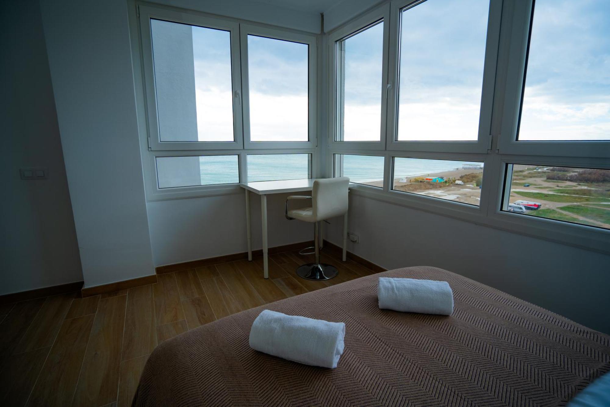 Sunstay Guadalmar Loft Seaview Málaga Dış mekan fotoğraf