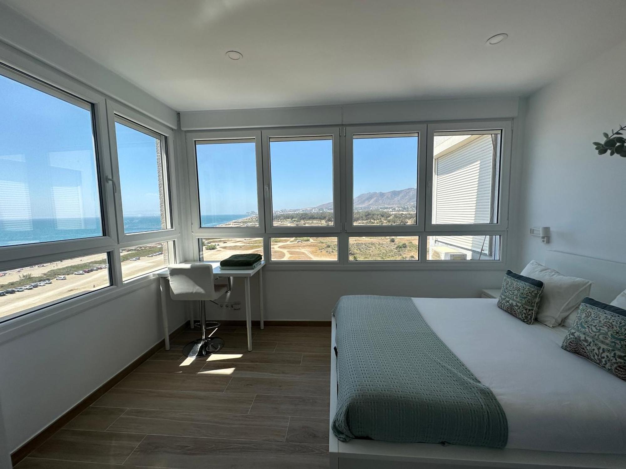 Sunstay Guadalmar Loft Seaview Málaga Dış mekan fotoğraf